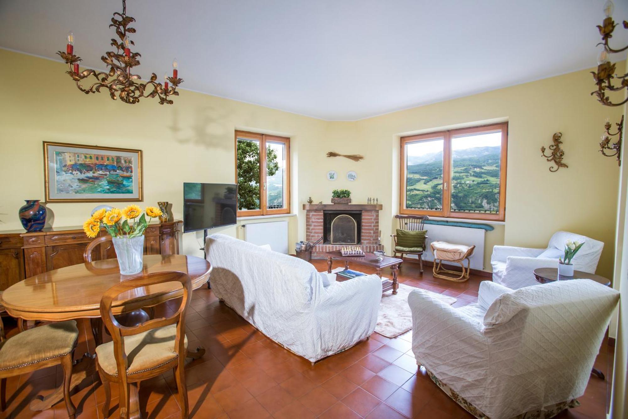 Casa Del Bosco - Vista Mozzafiato & Parco 4 Ettari Villa Bobbio Exteriör bild